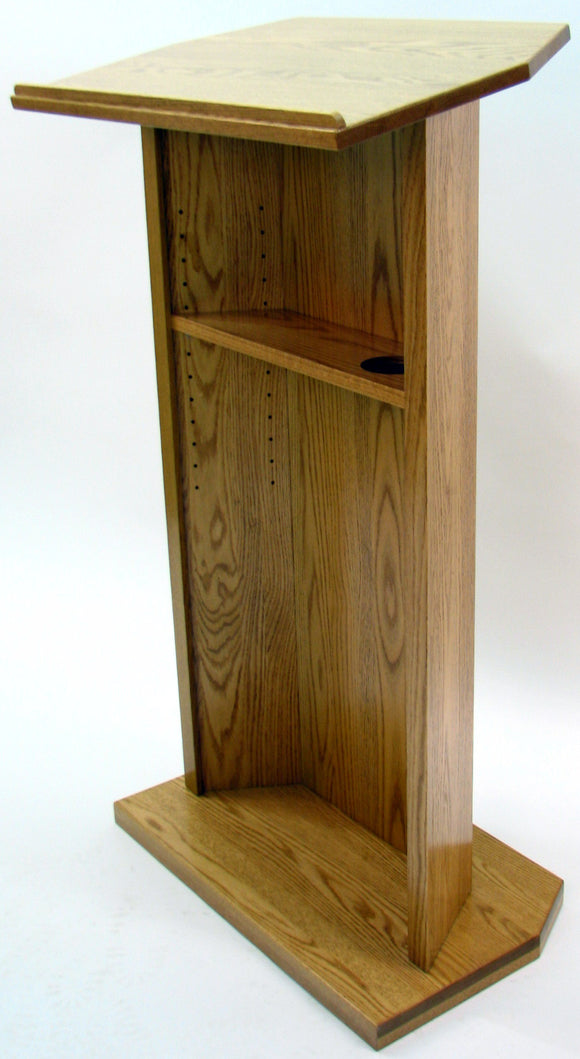 Executive Wood DPLO26LO Diplomat Oak Lectern - Light Oak Finish